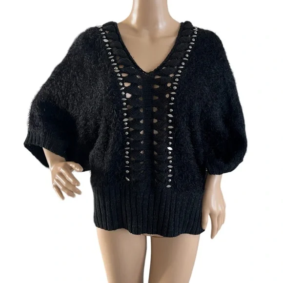 Alberto Makali Sweaters Alberto Makali Fuzzy Embellished